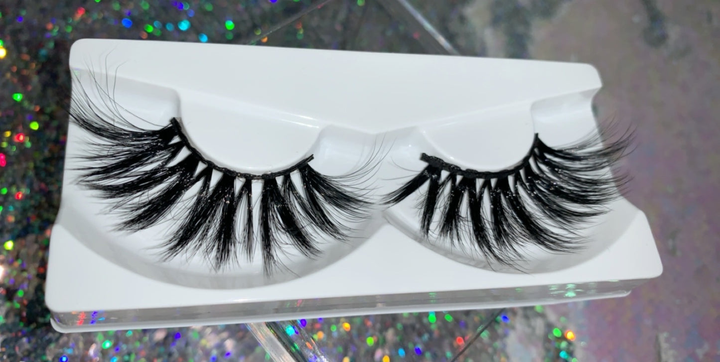 Reign Lash