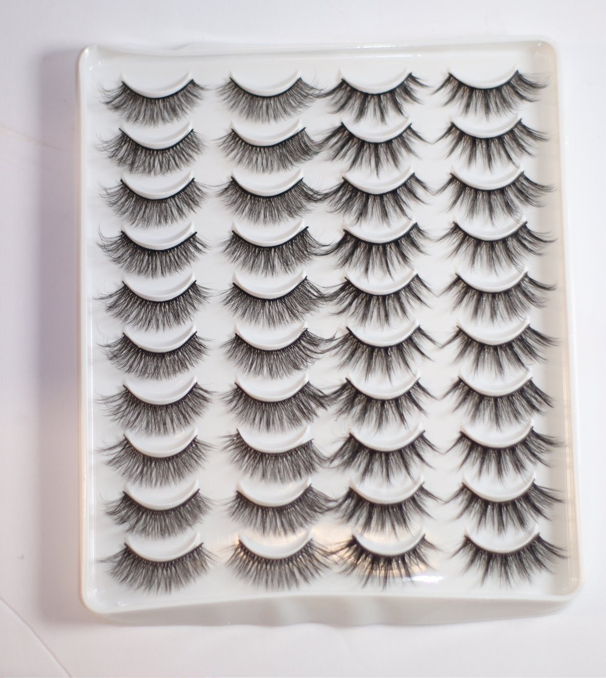 Queens Lash Book